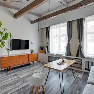 Platinium Garncarska Old Town Apartament